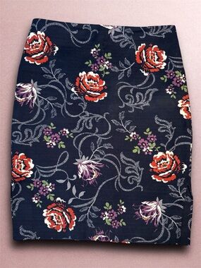 LOFT Navy Pencil Skirt with Red & Purple Floral Pattern Textured Knit sz 6
